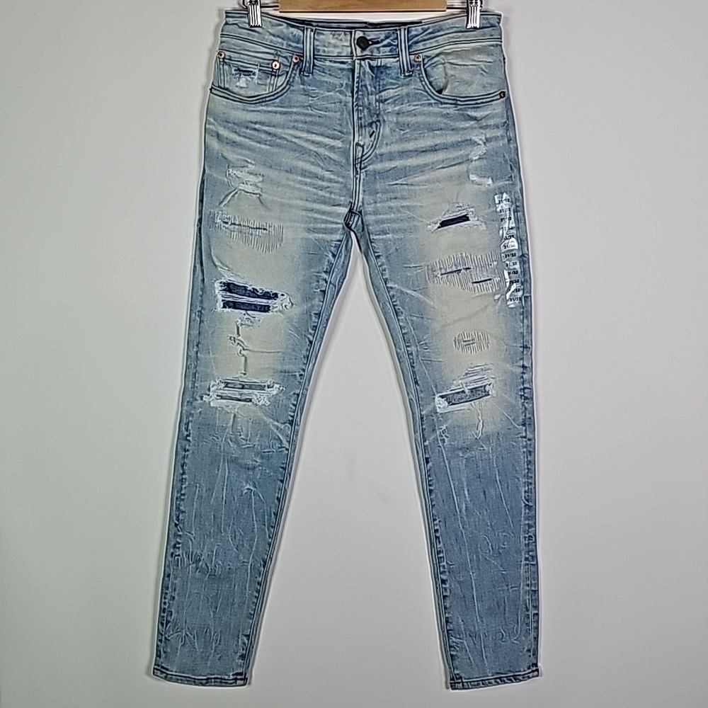 American Eagle temp tech daylight destroy airflex 31x32 athletic skinny jeans